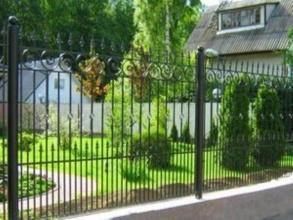Кованые заборы на ленточном фундаменте 80 метров фото в Видном